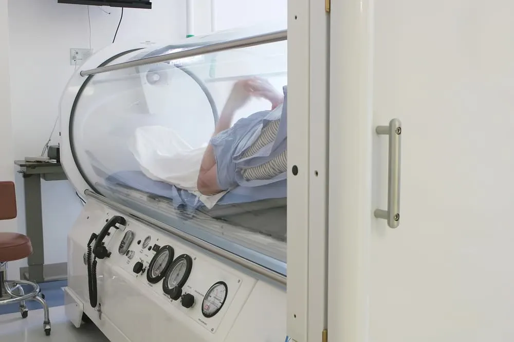 Hyperbaric Oxygen Therapy for Lyme Disease: Can It Help?